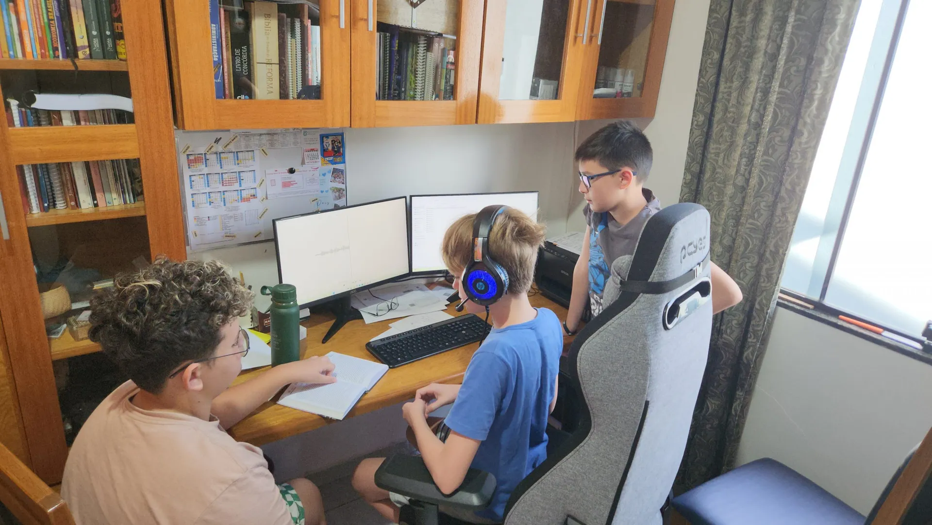 Projeto “Vamos Falar com Deus?” Engaja Adolescentes na Igreja de Cacoal
